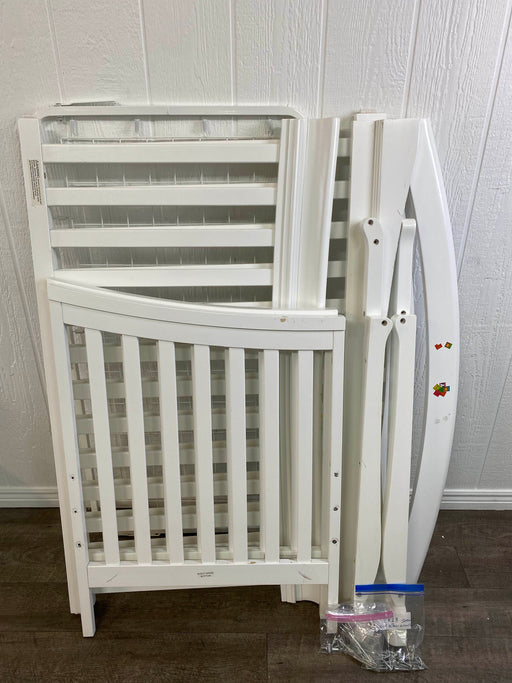 used Delta Children Silverton 4-in-1 Crib, White 2012