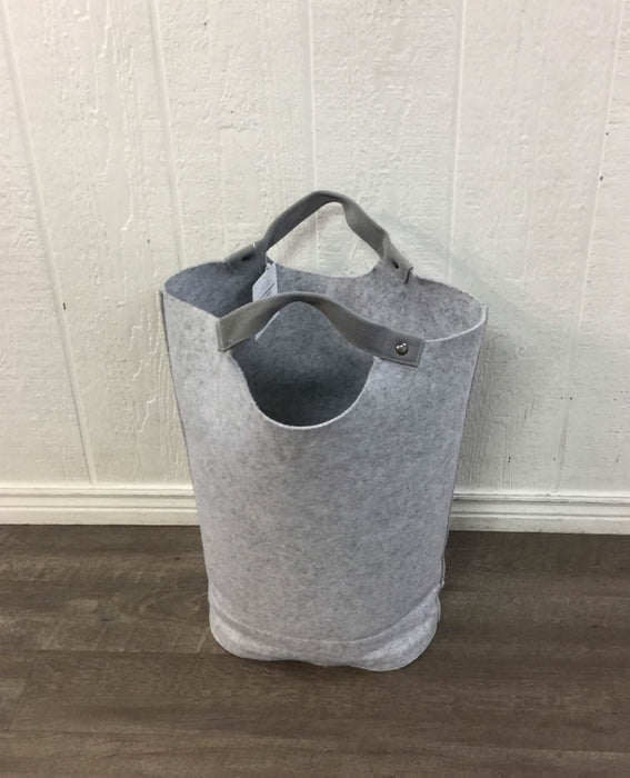 secondhand Laundry Hamper