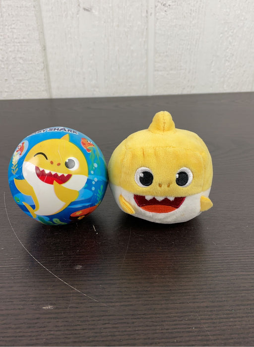 used Pinkfong Baby Shark Set