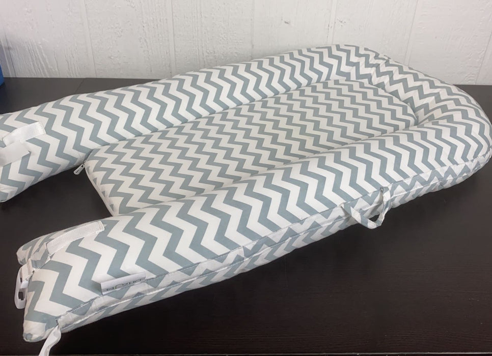 Shop Dhzjm Baby Lounger, Grey at GoodBuy Gear