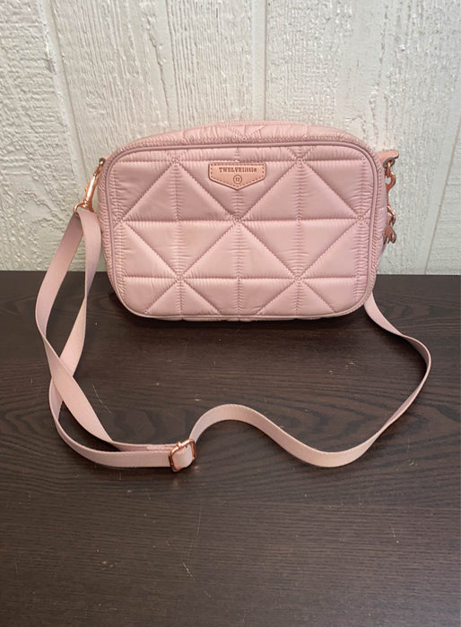 used Twelvelittle Diaper Clutch