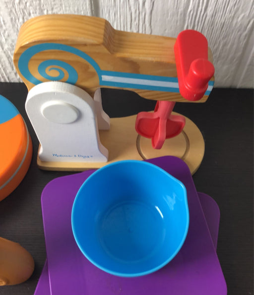 secondhand Melissa & Doug Kitchen Accessory Set