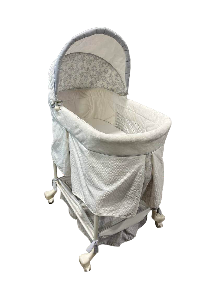 Delta Children Beautyrest Studio Gliding Bassinet, Royalton