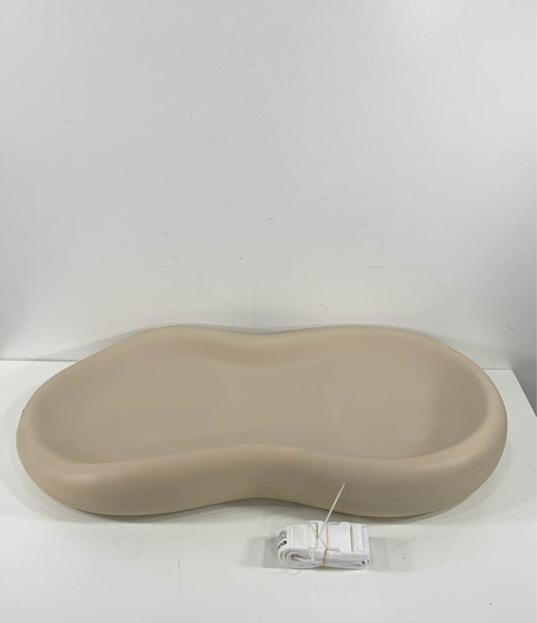 Shop Keekaroo Peanut Changing Pad, Vanilla at GoodBuy Gear