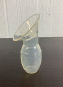 Shop Haakaa Manual Breast Pump at GoodBuy Gear