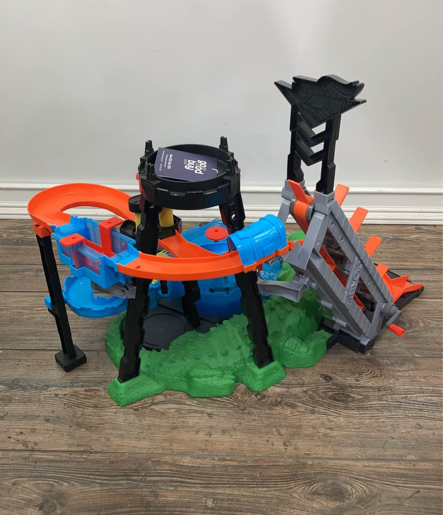 Hot Wheels Ultimate Gator Car Wash