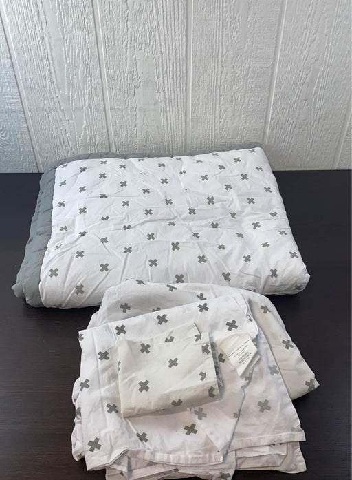 used Land Of Nod Not A Peep Crib Bedding