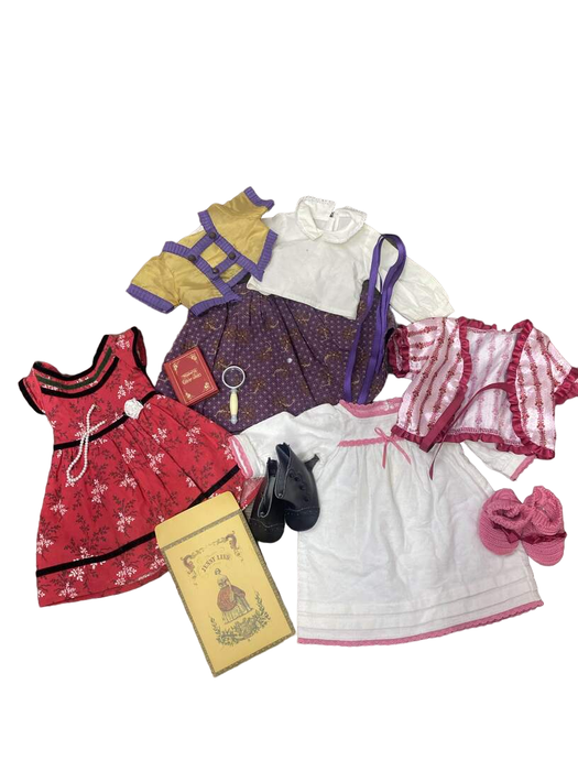 secondhand BUNDLE American Girl Doll And Clothes Accessories