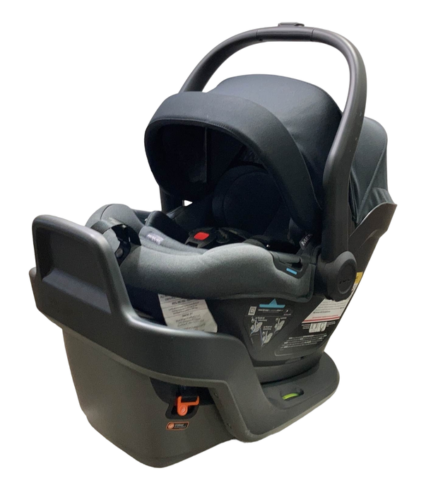 used UPPAbaby MESA MAX Infant Car Seat and Base, 2022, DualTech Jake Black