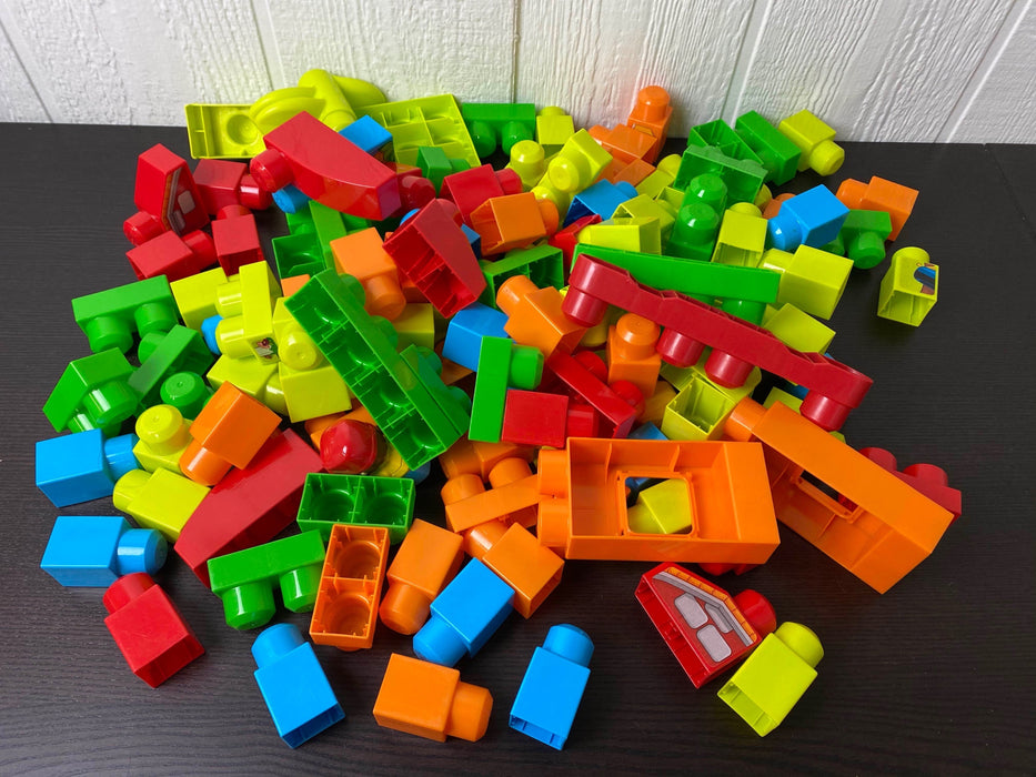 used BUNDLE Mega Bloks