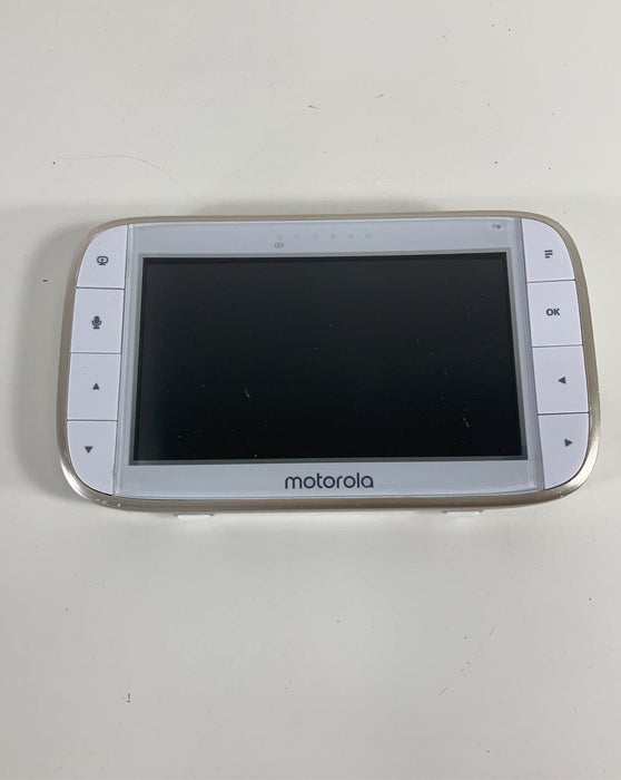 Shop Motorola MBP855CONNECT Portable 5-Inch Color Screen Video Baby Monitor with Wi-Fi and One Camera at GoodBuy Gear