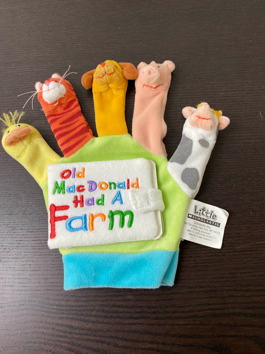 Shop Scholastic Finger Puppet Book at GoodBuy Gear
