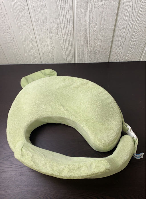 used My Brest Friend Deluxe Nursing Pillow, light green