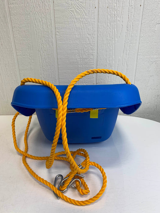 Shop Little Tikes Snug 'n Secure Swing at GoodBuy Gear