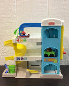 used Fisher Price Little People Helpful Neighbors Wheelie Garage