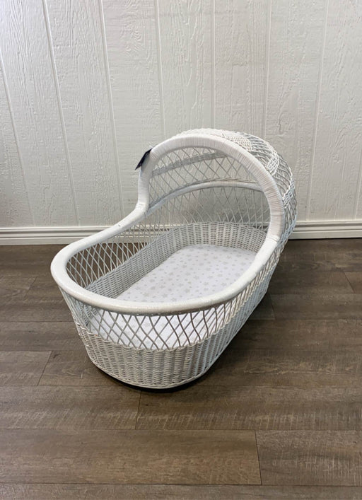 secondhand Pottery Barn Kids Wicker Bassinet