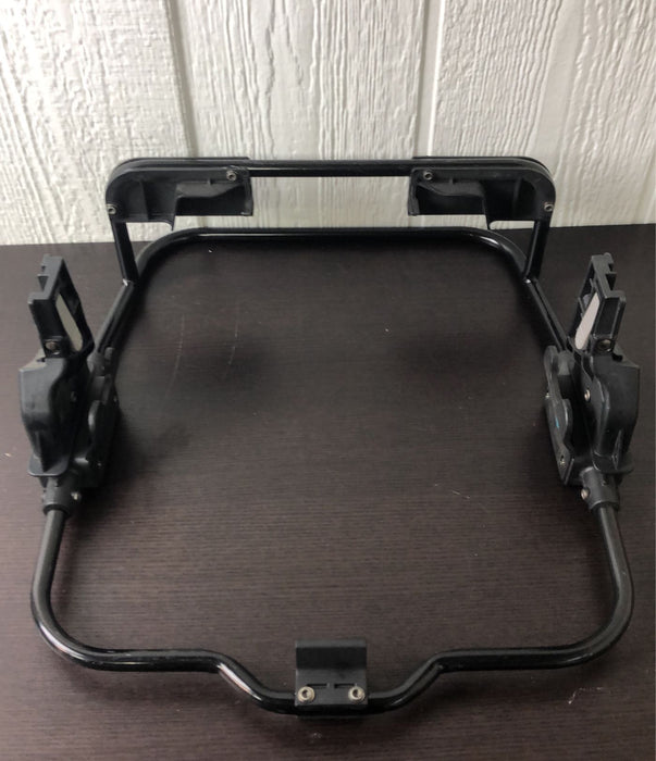 secondhand Britax Universal Infant Car Seat Adapter