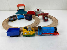 secondhand BUNDLE Thomas and Friends Trains