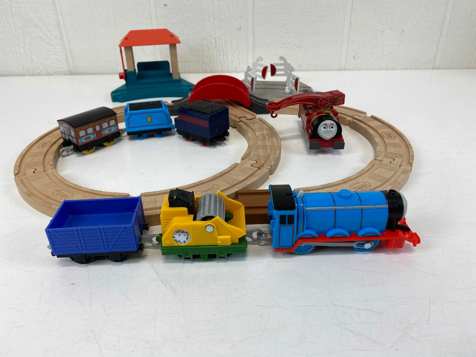 secondhand BUNDLE Thomas and Friends Trains