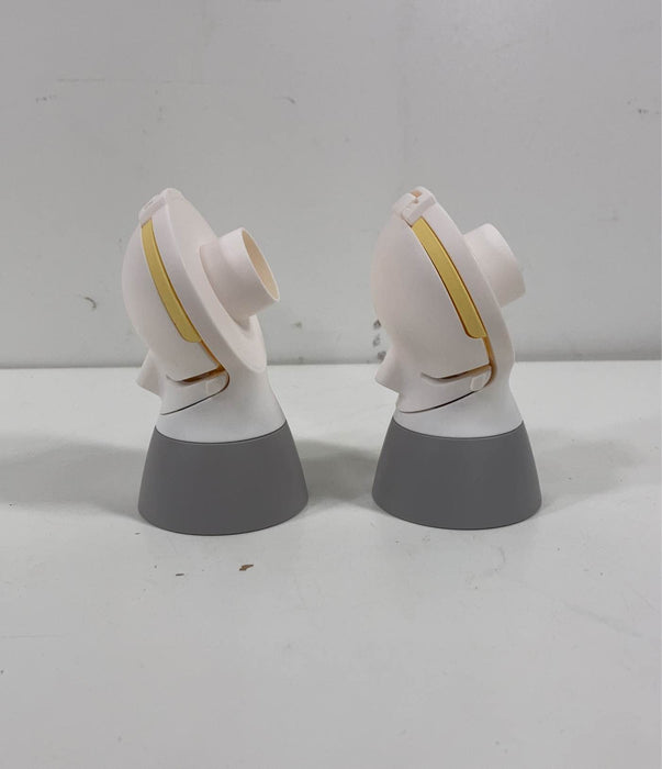 secondhand Medela PersonalFit Flex Connectors