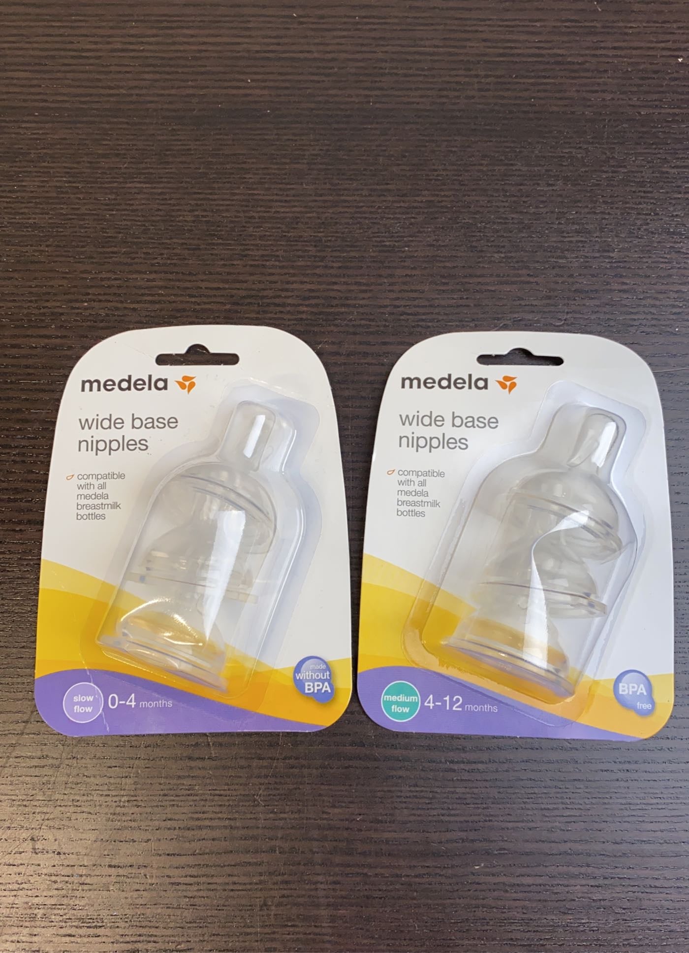 Medela Nipples, Wide Base, Slow Flow, 0-4 Months - 3 nipples