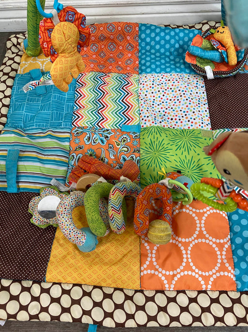 secondhand Infantino Peek And Play Tummy Time Activity Mat