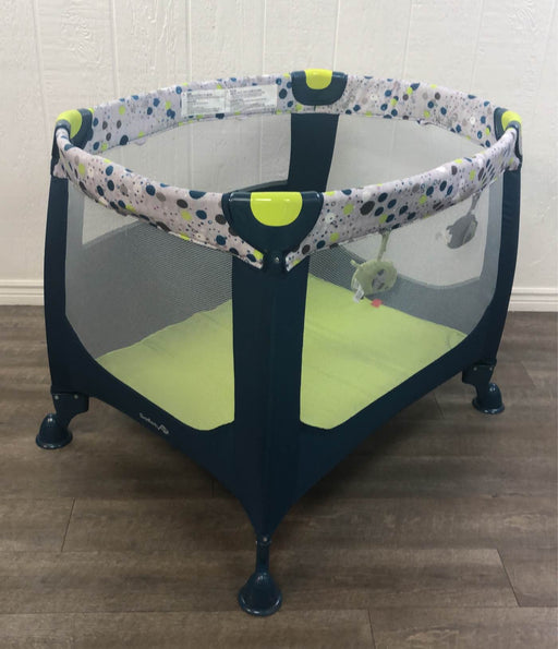 used Safety 1st Happy Space Play Yard