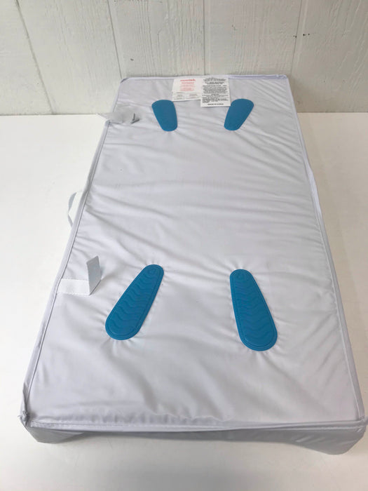 Shop BUNDLE Changing Pad With Covers at GoodBuy Gear
