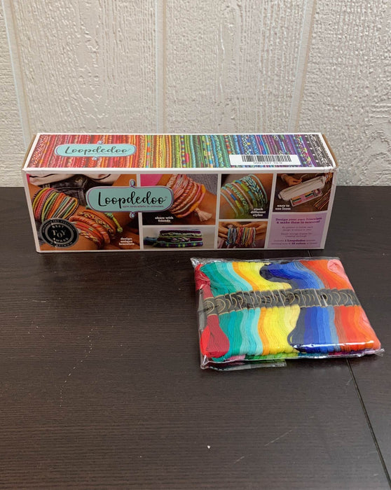 used Loopdedoo Friendship Bracelet Maker