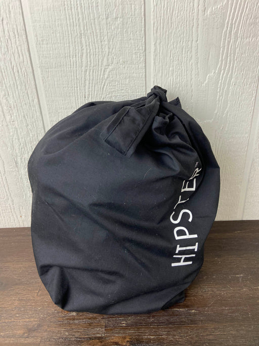 used MiaMily Hipster Plus Baby Carrier