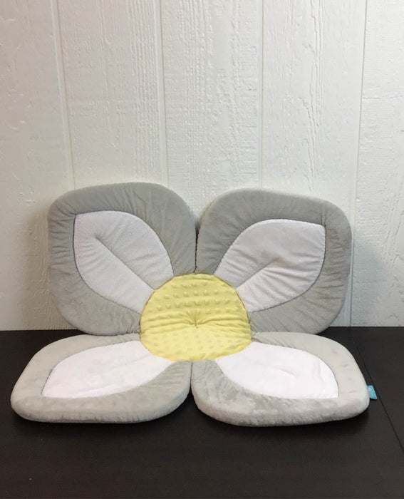 used Blooming Bath Baby Bath Lotus, Yellow/White/Grey