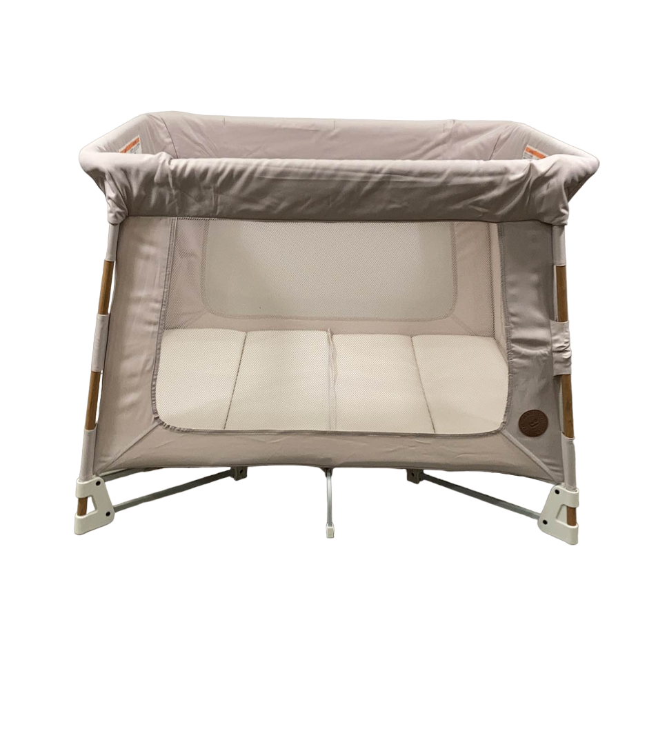 maxi-cosi swift travel cot review Maxi-Cosi Swift Play Yard, Horizon Sand