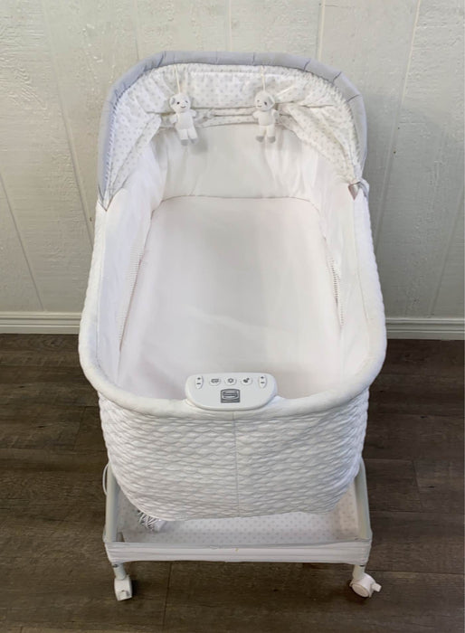 Shop Simmons Kids Silent Auto Gliding Elite Bassinet at GoodBuy Gear