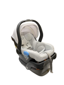 used UPPAbaby MESA Infant Car Seat, 2019, Bryce (White)