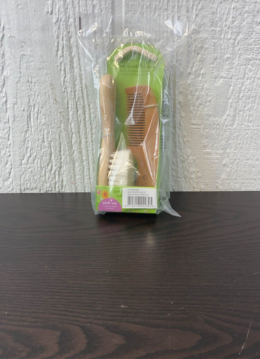 secondhand Green Sprouts Brush And Comb Set