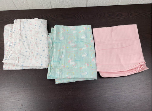 used BUNDLE Muslin Blankets