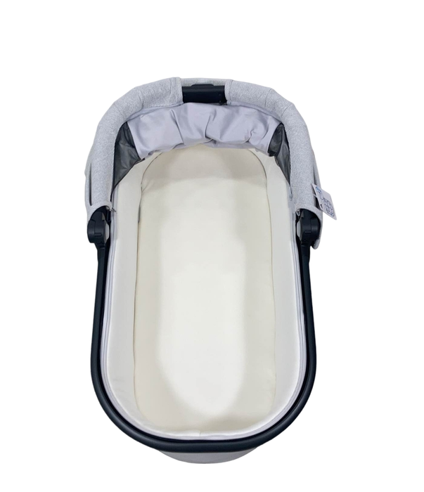 Shop UPPAbaby V2 Bassinet, Anthony (White & Grey Chenille) at GoodBuy Gear