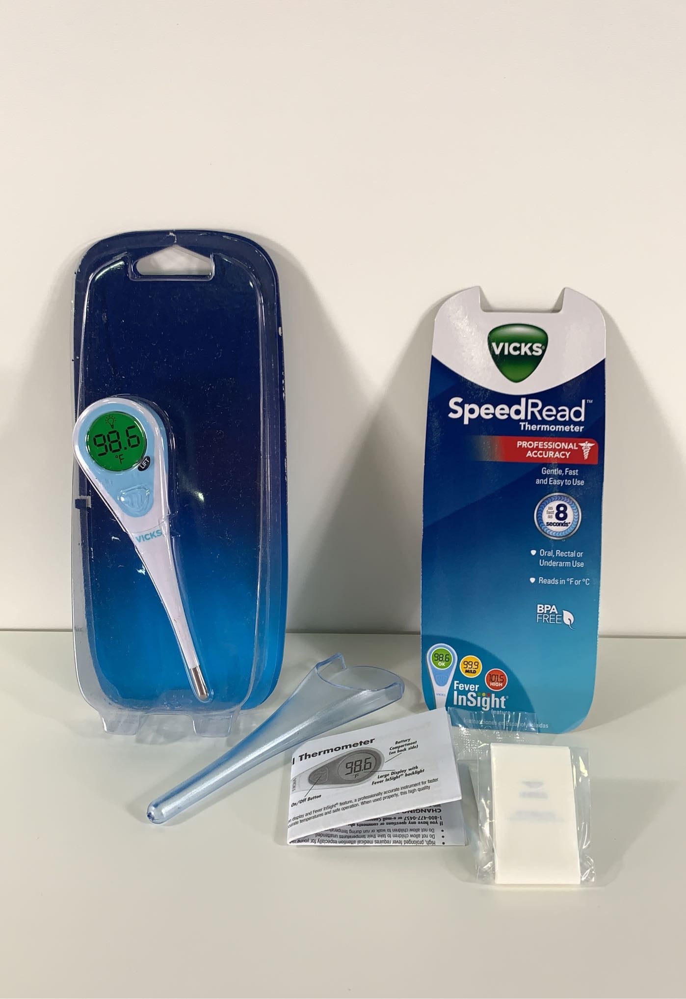 Vicks SpeedRead Digital Thermometer with Fever InSight