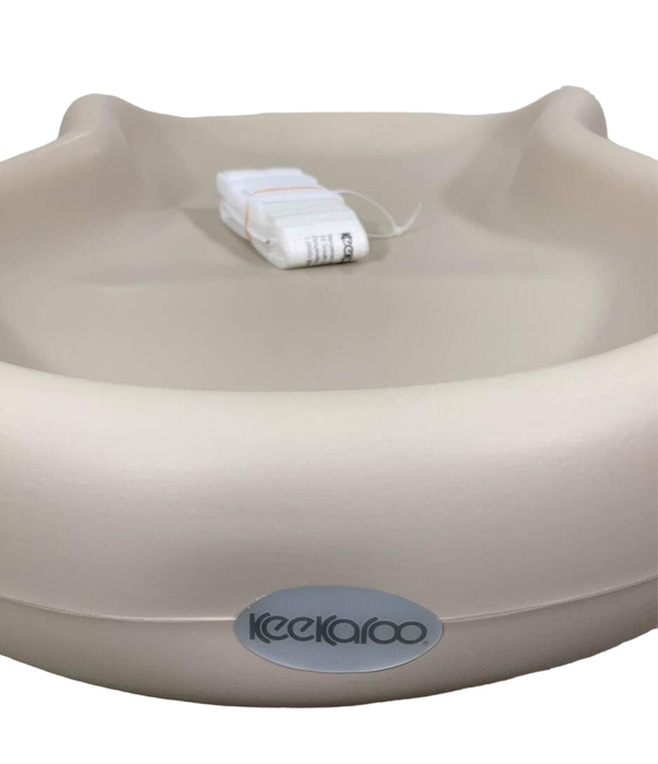 Shop Keekaroo Peanut Changing Pad, Vanilla at GoodBuy Gear