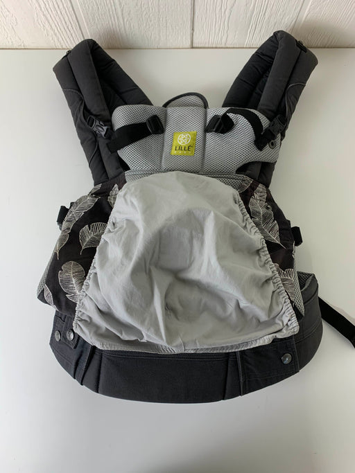 used Lillebaby Complete All Seasons