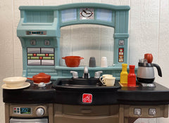 secondhand Step2 Best Chefs Kitchen Playset