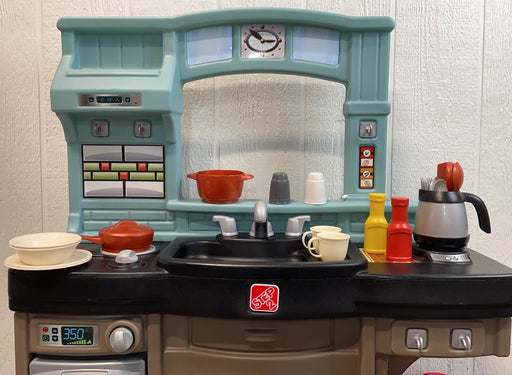 secondhand Step2 Best Chefs Kitchen Playset