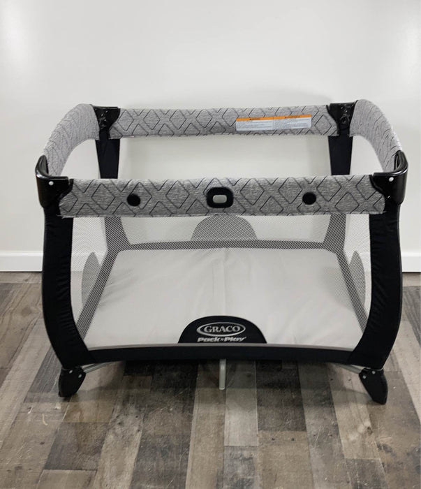 Shop Graco Pack 'n Play Newborn2Toddler, (42 Inches (H) x 28.5 Inches (W) x 36.5 Inches (D") at GoodBuy Gear