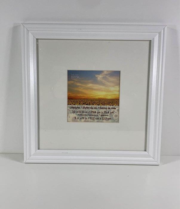 used Studio Decor Picture Frame