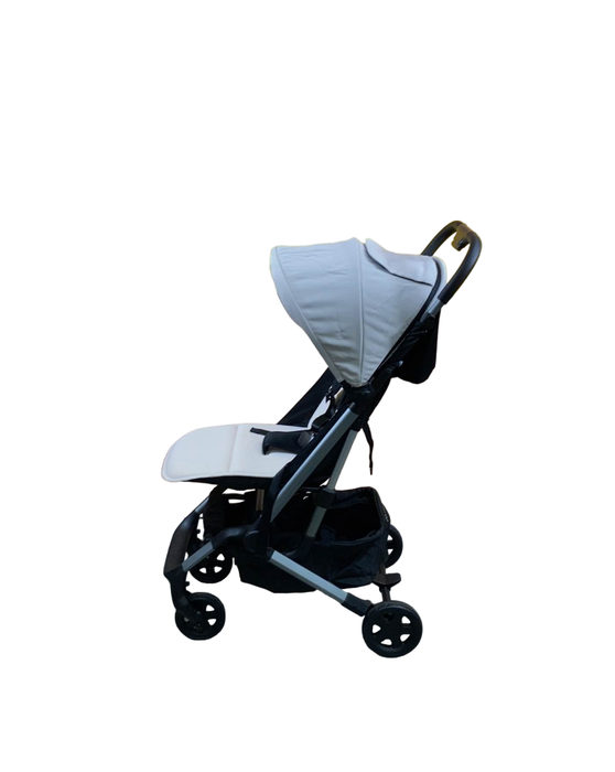 secondhand Colugo Compact Stroller, 2022, Dune