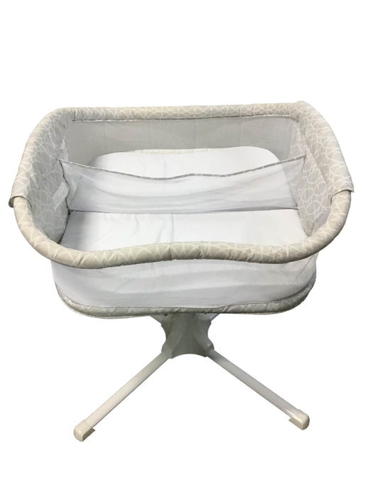 secondhand Halo BassiNest Twin Sleeper