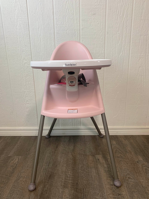 Shop Baby Bjorn High Chair, Powder Pink/Grey at GoodBuy Gear