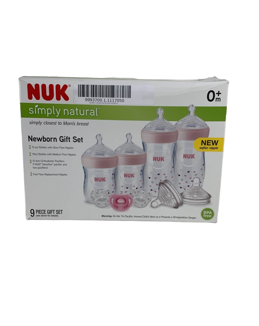 NUK Smooth Flow Anti-Colic Bottle Newborn Gift Set