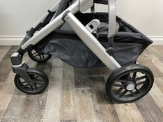 used UPPAbaby VISTA V2 Stroller