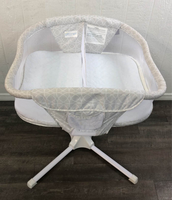 Shop Halo BassiNest Twin Sleeper at GoodBuy Gear
